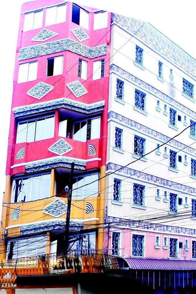 Manila Venetian Hotel Eksteriør billede